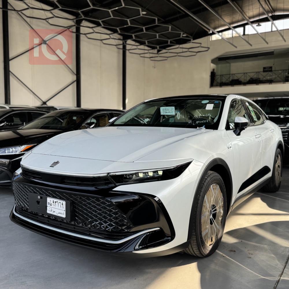 https://cdn.iqcars.ioimage_picker_6E53E008-8F14-4EAE-89E6-CA8B710D25DD-1601-0000008E0DBEFFE9_out.jpg